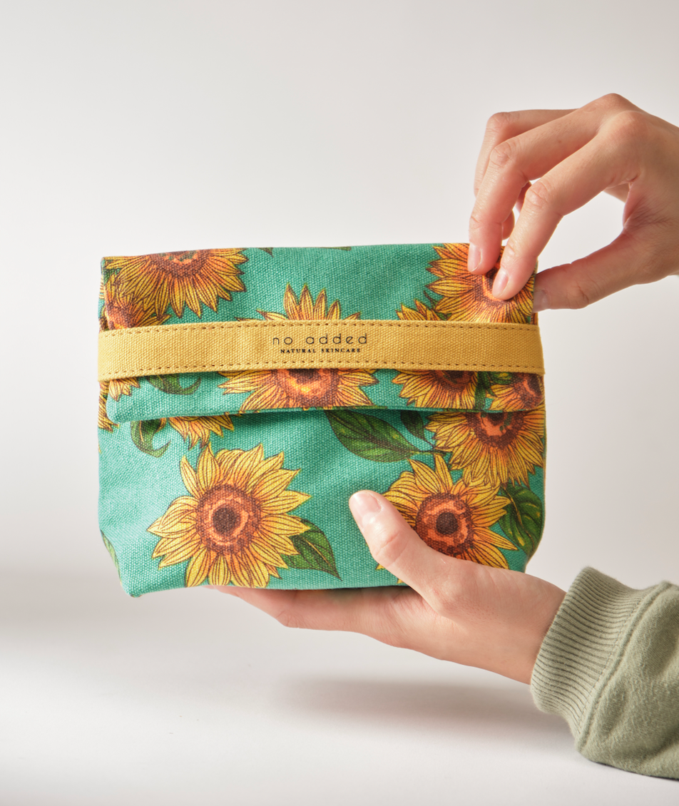 Hand Painted Sunflower Makeup Bag (精緻手繪太陽花化妝袋)