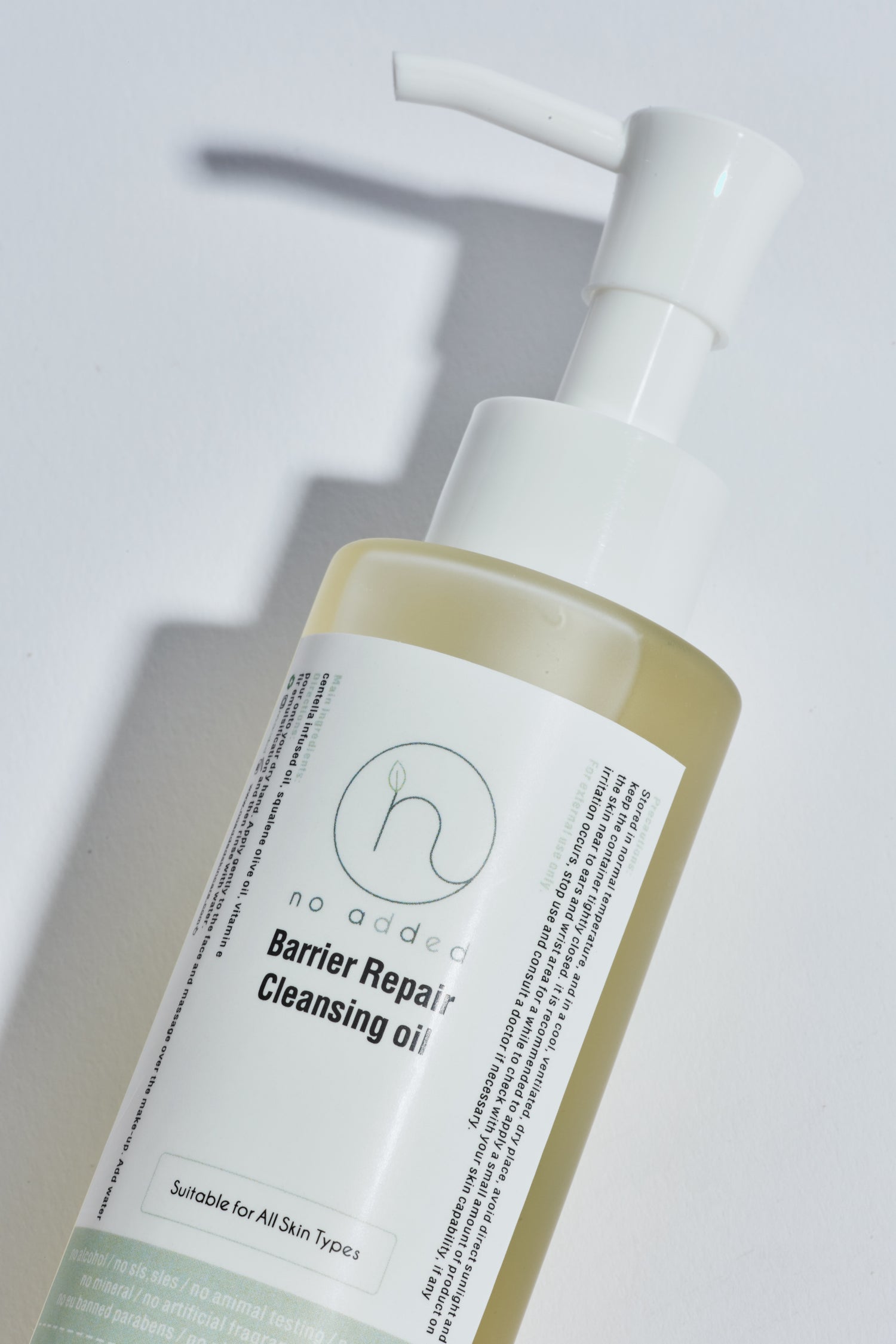 Barrier Repair Cleansing oil (積雪草舒敏修護卸妝油)
